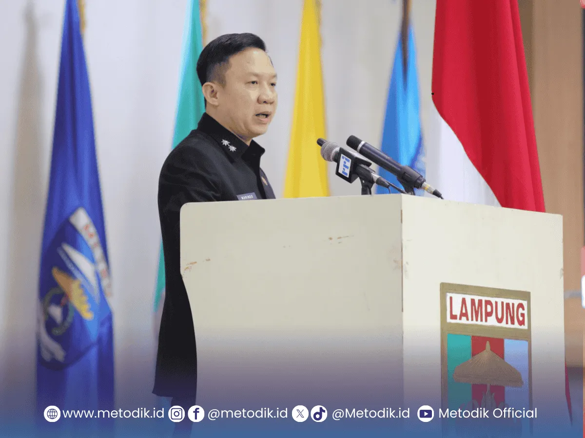 Sekda Prov Marindo Serahkan Dokumen Raperda APBD Tahun Anggaran 2026 kepada DPRD Lampung