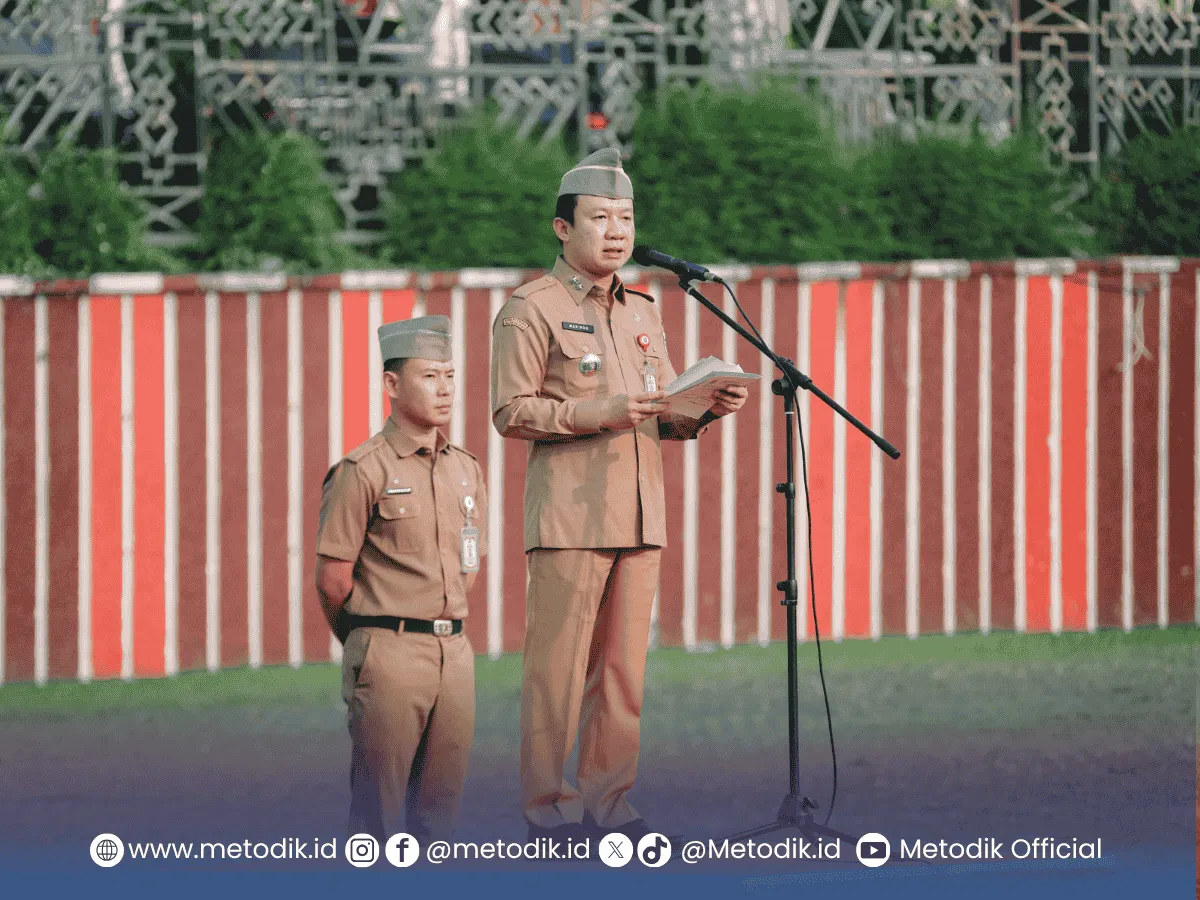 Apel Mingguan Jelang HUT RI ke-80, ASN Lampung Diminta Jadi Teladan Gerakan Pengibaran Bendera Merah Putih