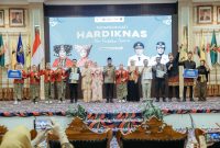 Gubernur Lampung Hadiri Acara Penyerahan Juara Lomba “Cawo Bubalah Lampung” dalam Rangka Hari Pendidikan Nasional 2026