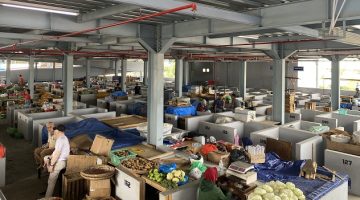 Harga Sembako Melonjak Pasca MBG Beroperasi, Daya Beli Masyarakat Diuji